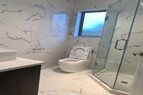 Photo of property in 8 Puruatanga Drive, Flat Bush, Auckland, 2019