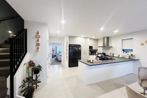 Photo of property in 43 Katikati Drive, Manurewa, Auckland, 2102