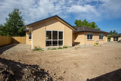 Photo of property in 62 Feist Street, Carterton, 5713