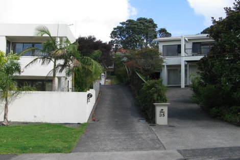 Photo of property in 1/37 Parr Terrace, Castor Bay, Auckland, 0620