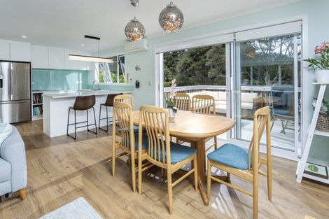 Photo of property in 339a Glenvar Road, Long Bay, Auckland, 0630