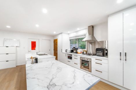 Photo of property in 33 Archers Road, Hillcrest, Auckland, 0629