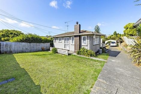 Photo of property in 51 Beaumonts Way, Manurewa, Auckland, 2102