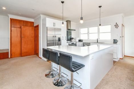 Photo of property in 15 Les Marston Place, Pukekohe, 2120