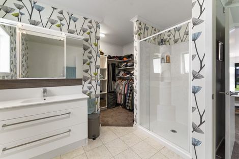 Photo of property in 7 Byron Brown Place, Otaki Beach, Otaki, 5512