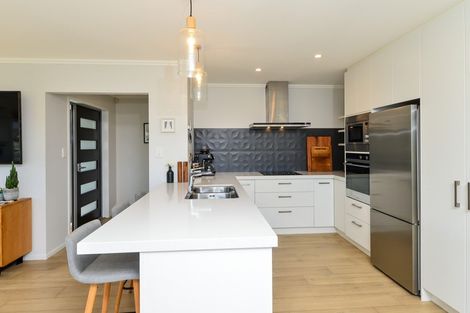 Photo of property in 13 Mccorquindale Drive, Flagstaff, Hamilton, 3210