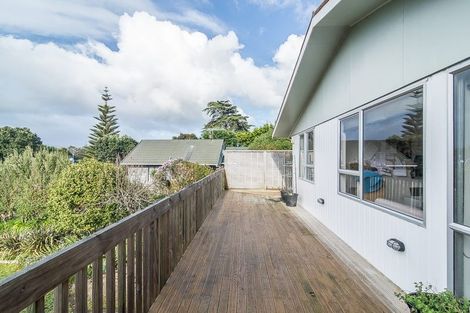 Photo of property in 29 William Street, Waikanae Beach, Waikanae, 5036