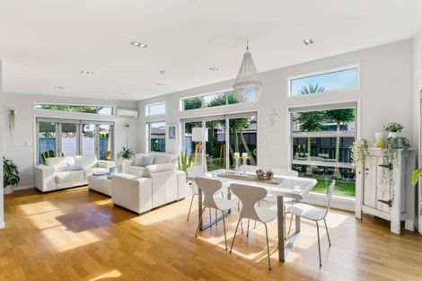 Photo of property in 29 Kahira Crescent, Papamoa Beach, Papamoa, 3118