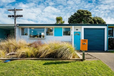Photo of property in 1b Richard Street, Titahi Bay, Porirua, 5022