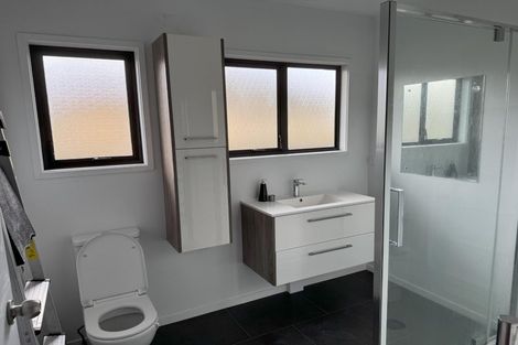 Photo of property in 49 Norcross Avenue, Henderson, Auckland, 0612