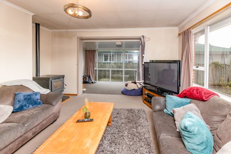 Photo of property in 155 Gayhurst Road, Dallington, Christchurch, 8061