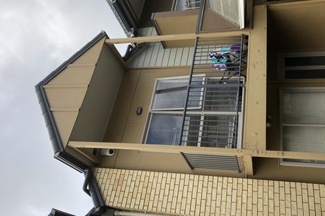 Photo of property in 20/94 Glengarry Road, Glen Eden, Auckland, 0602