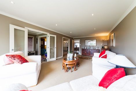 Photo of property in 42 Lincoln Terrace, Hokowhitu, Palmerston North, 4410