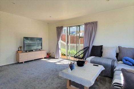 Photo of property in 54b Verran Road, Birkdale, Auckland, 0626