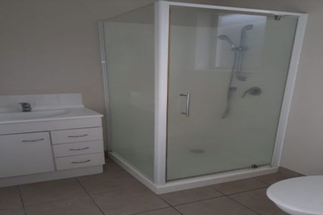 Photo of property in 29 Kathleen Reece Place, Waiuku, 2123