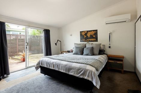 Photo of property in 28 Rothesay Place, Dinsdale, Hamilton, 3204