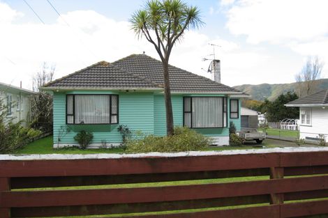 Photo of property in 56 Karaka Street, Wainuiomata, Lower Hutt, 5014