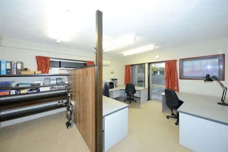 Photo of property in 219 Maidstone Road, Avonhead, Christchurch, 8042