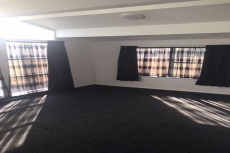 Photo of property in 18 Filmer Place, Melville, Hamilton, 3206