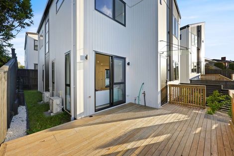 Photo of property in 13b Meadway, Sunnyhills, Auckland, 2010