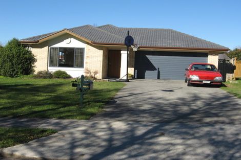 Photo of property in 8 Avonglen Court, Wattle Downs, Auckland, 2103