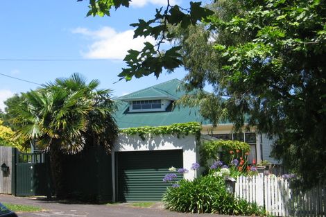 Photo of property in 18 St Albans Avenue, Mount Eden, Auckland, 1024