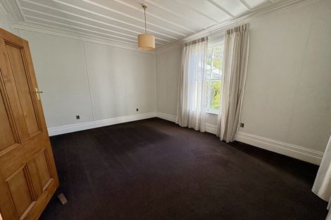 Photo of property in 31 Coote Road, Bluff Hill, Napier, 4110