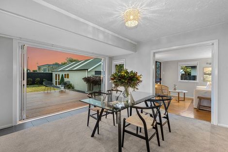 Photo of property in 63 Jennifer Street, Bryndwr, Christchurch, 8053