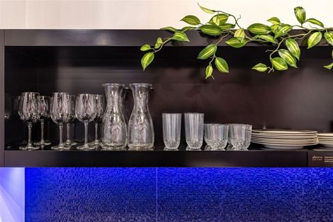 Photo of property in 177a High Street, Oxford, 7430