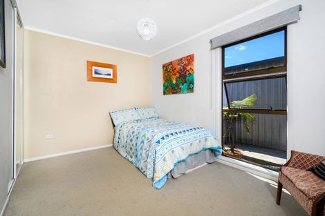 Photo of property in 633 Swanson Road, Swanson, Auckland, 0612