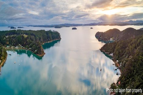 Photo of property in 4 Wilson Avenue, Kawau Island, 0920