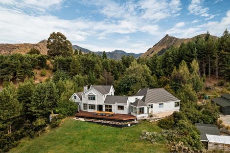 Photo of property in 15 Summit Lane, Ben Lomond, Queenstown, 9371