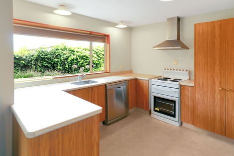 Photo of property in 1/104 Bassett Street, Burwood, Christchurch, 8083