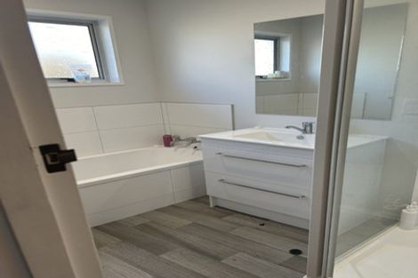 Photo of property in 11a Robinson Crescent, Tamatea, Napier, 4112