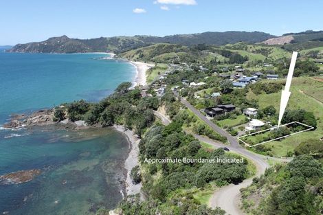 Photo of property in 2 Seavill Park Road, Kuaotunu West, Whitianga, 3592