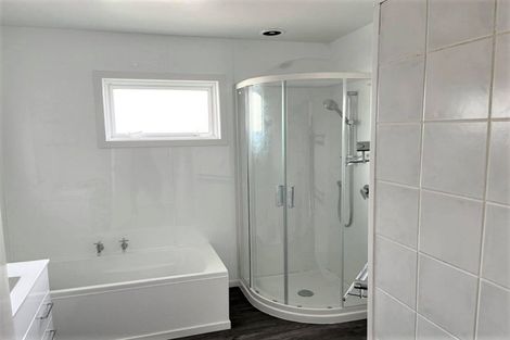 Photo of property in 25 Fitzherbert Road, Wainuiomata, Lower Hutt, 5014