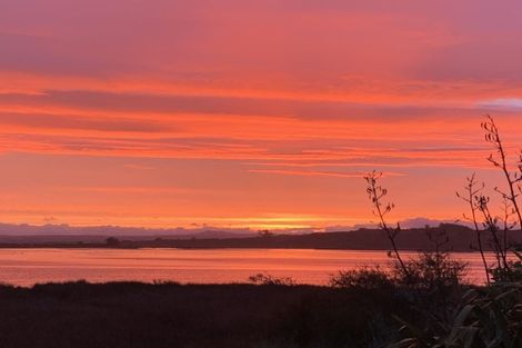 Photo of property in 588 Pukehina Parade, Pukehina, Te Puke, 3189