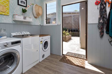 Photo of property in 1389 Whangarei Heads Road, Parua Bay, Whangarei, 0174