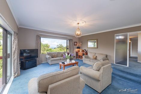 Photo of property in 18 Crestview Grove, Belmont, Lower Hutt, 5010