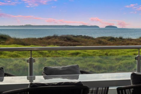 Photo of property in 820a Papamoa Beach Road, Papamoa Beach, Papamoa, 3118