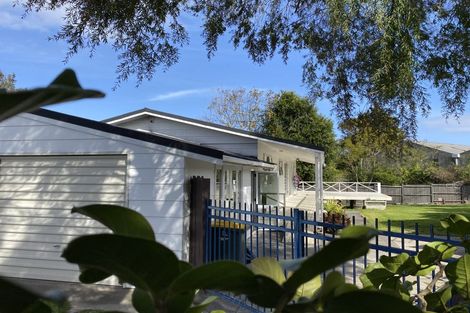 Photo of property in 16 Kakapo Place, Papatoetoe, Auckland, 2025