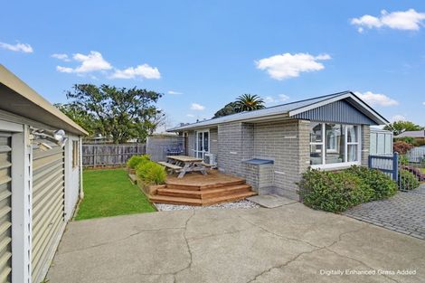 Photo of property in 16 Colesbury Street, Bishopdale, Christchurch, 8053