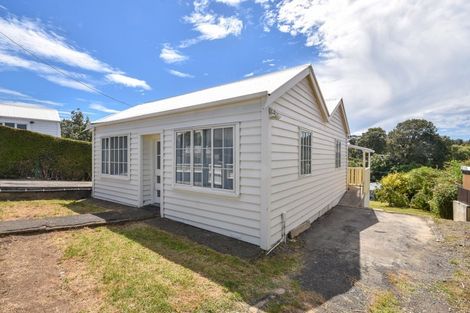 Photo of property in 32 Meadow Street, Mornington, Dunedin, 9011