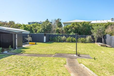Photo of property in 84 Matai Street, Castlecliff, Whanganui, 4501