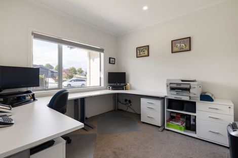 Photo of property in 28 Waireka Road, Rototuna North, Hamilton, 3210