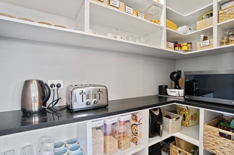 Photo of property in 39 Dow Square, Wigram, Christchurch, 8025