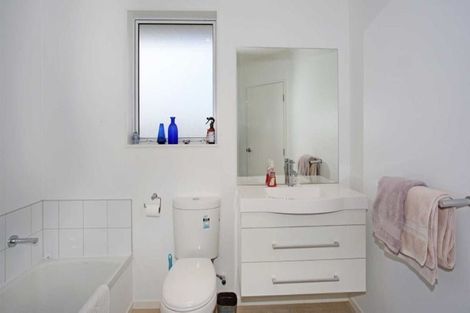 Photo of property in 8a Birdwood Road, Pukekohe, 2120