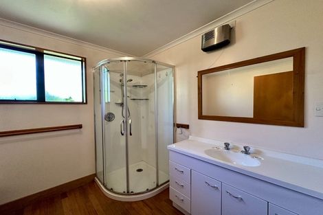 Photo of property in 10 Nixon Street, Tinwald, Ashburton, 7700