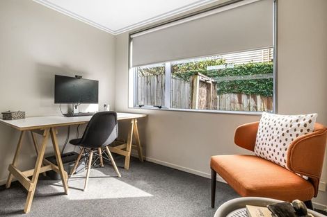 Photo of property in 90 Roberts Avenue, Belmont, Auckland, 0622