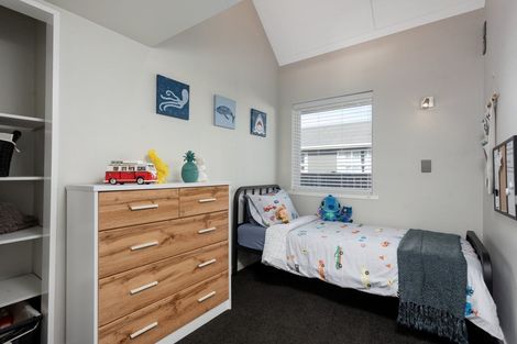 Photo of property in 12 Tudor Place, Mount Maunganui, 3116